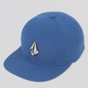 NWT Volcom V Full Stone XFit Hat Size Large/XLarge